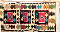 750: Carpets, Textiles