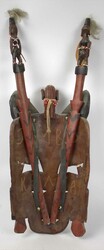Afrika, Wandmaske aus Holz. Höhe ca.53 cm, Breite ca. 19,5 ...