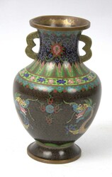 Japanische Cloissoné Vase, Messing mit Emaille Malerei "Drachen und ...