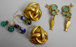 Lot ausgefallene Modeschmuck Ohrringe aus AuflösungAutomatically ...