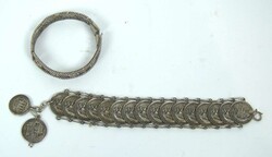 2x Modeschmuck Armbänder aus Auflösung.Automatically generated ...