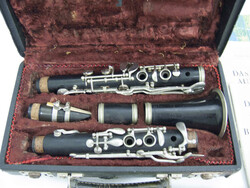 Klarinette "Kohlert Winnenden Nr. 70834" in Aufbewahrungskoffer. ...