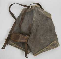 traditionelle Lederhose, wohl Wildbock- oder Hirschleder. Gebrauchter ...