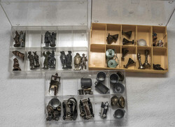 Lot Metall - Figuren für den Setzkasten. Verschiedene Größen ...