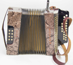 Arkordeon Hohner Club II, guter bespielter Zustand.Automatically ...