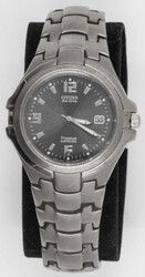 Herrenarmbanduhr "Citizen", Titanium, Saphirglas, Eco-Drive ...