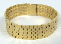 Wide, gold-plated bracelet, hallmarked 18 ct, gold plated. Length ...