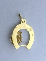 Pendant, 333 yellow gold, "Horseshoe with ladybug"