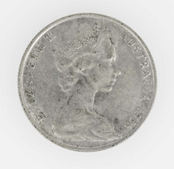Australia 1966, 50 Cents - Silver coin, KM 67. Condition: very fine.