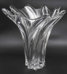 Art Vannes France Kristallvase, signiert. Höhe: ca. 31 cm