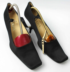Prada Pumps "Kittenheels im Mary Jane Look" in schwarz Vero Cuoio ...