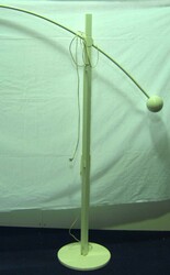 Stehlampe / Bogenlampe, Swisslampe, International von Robert ...