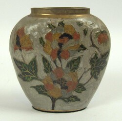 Cloisonné Messingvase mit floralem Dekor, 1900er Jahre. Höhe ca. 12 ...