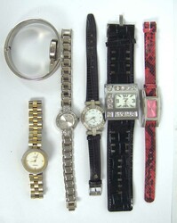 Lot Damenarmbanduhren aus Auflösung, Funktion nicht geprüft.  ...