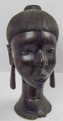 afrikanische Holzskulptur / Büste handgeschnitzt aus dunklem ...