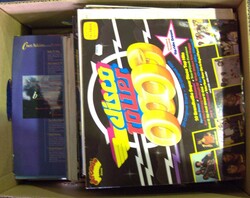 Bananenkiste voll Lp´s, verschiedene Interpreten, dabei Chet Atkins, ...