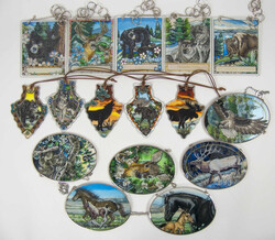 Lot Glasmalerei / Glas-Suncatcher aus Auflösung, verschiedene Formen ...
