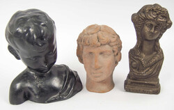 3 dekorative Büsten, dabei 1x Vremo, Höhe ca. 21 cm, eine schwarze ...