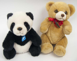 2 Plüschtiere "Schildkröt Design Germany since 1898" dabei kleiner ...