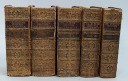 Sammlung antiker Bücher "Historia Ecclesiastica" von Claude Fleury. ...