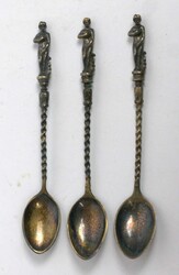 3 Art Nouveau spoons, hallmarked 84, length approx. 11 cm