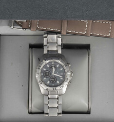 Herrenarmbanduhr Festina Chronograph, Edelstahl, Quartz. Funktion ...