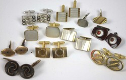 550.70: Jewelry, Lots