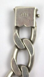 835er Silber Armband. Länge ca. 19 cmAutomatically generated ...