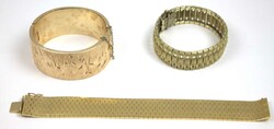 Lot AM-Gold Double Armbänder und ArmreifAutomatically generated ...