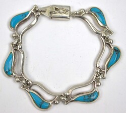 550.20: Jewelry, armrings and bracelets