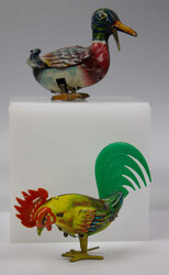 700.30: Jouets en tôle