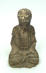 Antike Buddha Figur aus Holz in der sitzenden Meditationshaltung, 16 ...