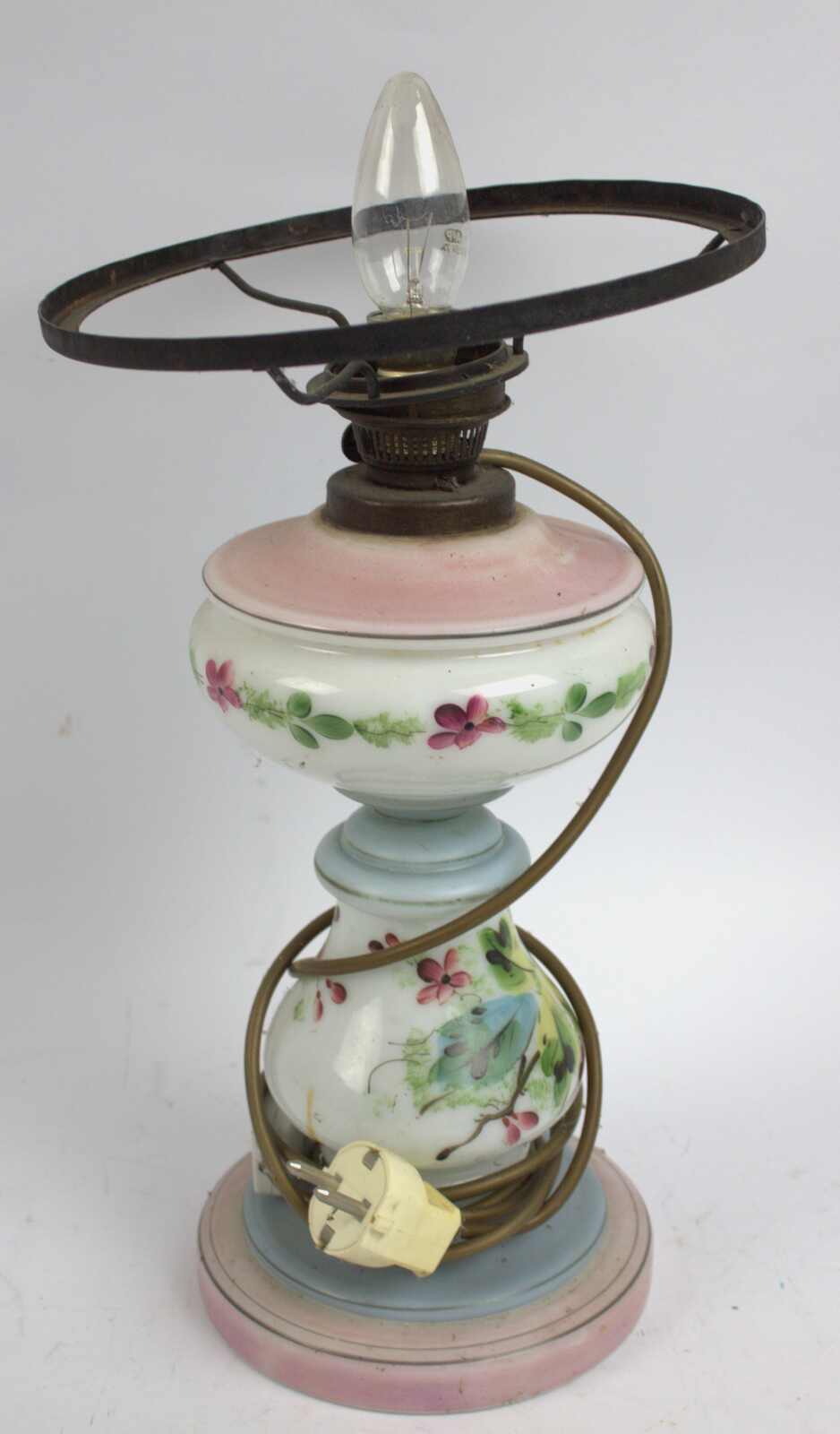Tischlampe im Petroleum Stil, Milchglas mit floralem Dekor, ohne ...