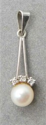 550.30: Schmuck, Ketten / Colliers / Anhänger