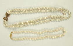 550.70: Jewelry, Lots