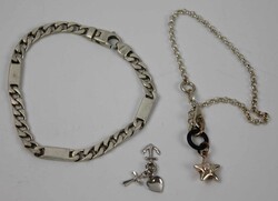 550.70: Jewelry, Lots