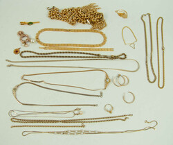 550.70: Jewelry, Lots