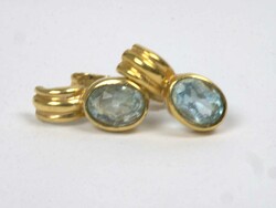 Earrings, 333 yellow gold tested, set with blue topaz