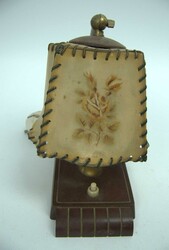 kleine antike Art Deco Tischleuchte / Nachttischlampe, 40er Jahre. ...