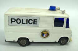 CM Taiwan, batteriebetriebener Mercedes Polizeibus. Länge ca. 25 cm, ...