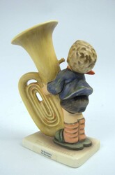 Hummel/ Goebel Figur "Der Bombardon/ Der Tubaspieler". Höhe: ca. 16 ...