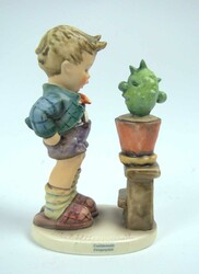 Hummel/ Goebel Figur "Zwiegespräch". Höhe: ca. 15 cm, aus ...