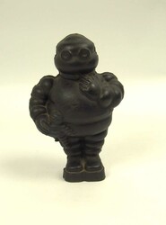 "Michelin Männchen" schwarze Bibendum Figur, 50/60er Jahre. ...
