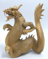 Mystische Drachenstatue aus Holz, Höhe ca. 31 cm, Länge ca. 24 cm. ...