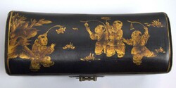 Japanischer Lacquer Kasten aus Leder, mit Schloss. Recht guter ...