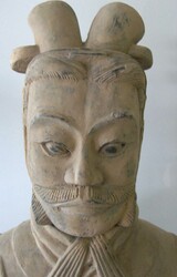 Replik eines Terrakotta Kriegers aus der berühmten Armee des ersten ...