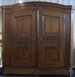 Louis Seile (1760-1790) süddeutscher Schrank. Sehr viele ...