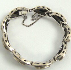 925er Silber Armband, bestückt mit Markasit und Onyx.  Automatically ...