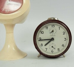 2 Vintage Wecker im Space Age Design aus den 1970er Jahren.  ...