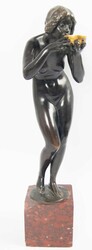 Victor Heinrich Seifert (1870-1953) Bronze Skulptur "Die Trinkende" ...